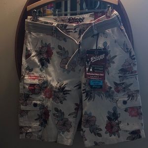 Plug brand men’s shorts NWT